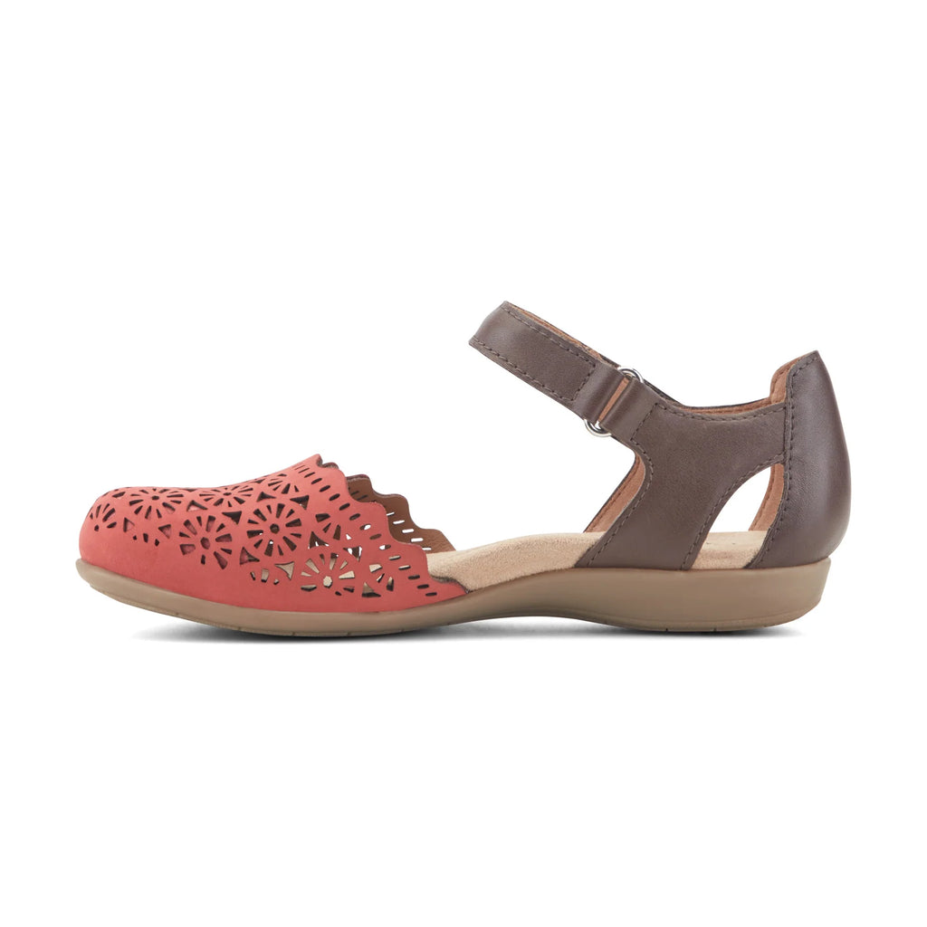 💝Bronnie Casual Slip-On Perforated Sandals