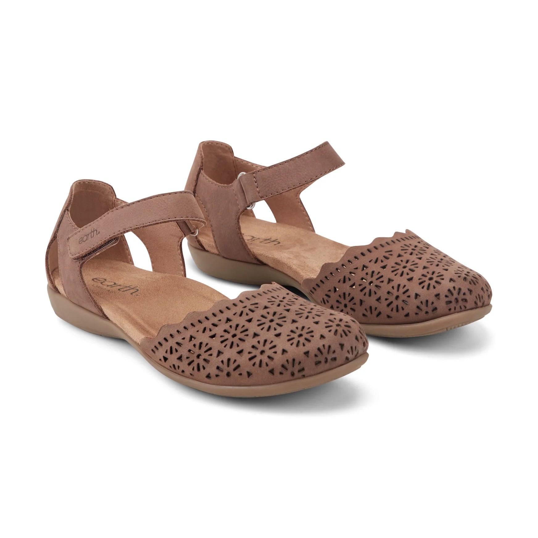 💝Bronnie Casual Slip-On Perforated Sandals
