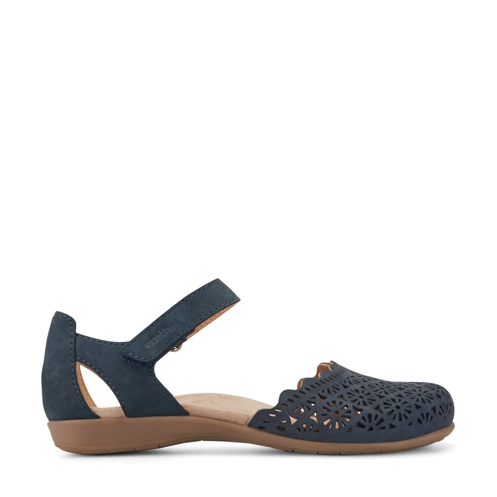 💝Bronnie Casual Slip-On Perforated Sandals