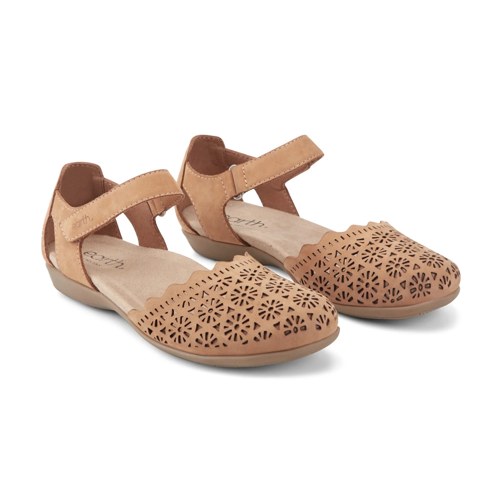 💝Bronnie Casual Slip-On Perforated Sandals