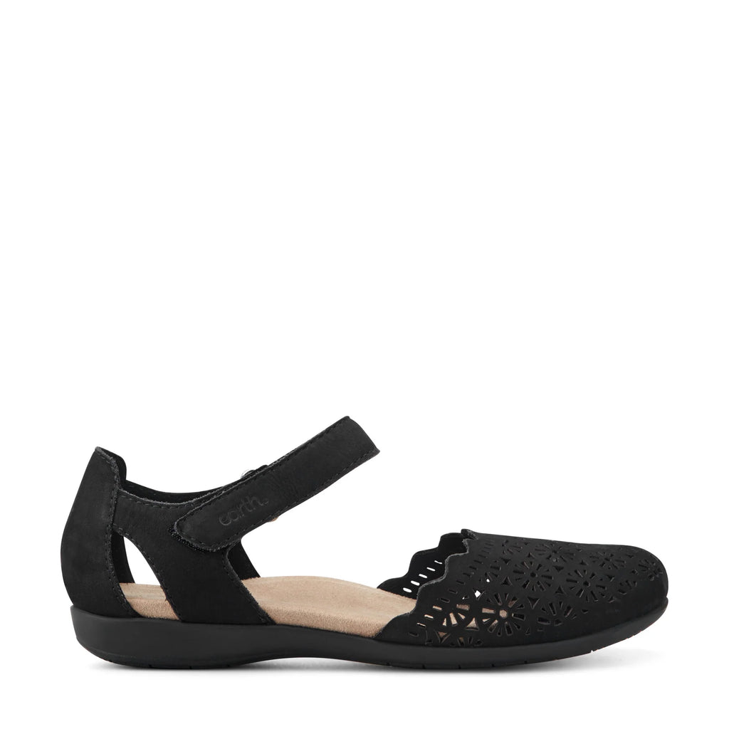 💝Bronnie Casual Slip-On Perforated Sandals